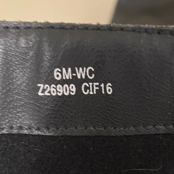 Women’s B.O.C Black Vegan Leather Tall Boots Size 6 - Picture 3 of 8